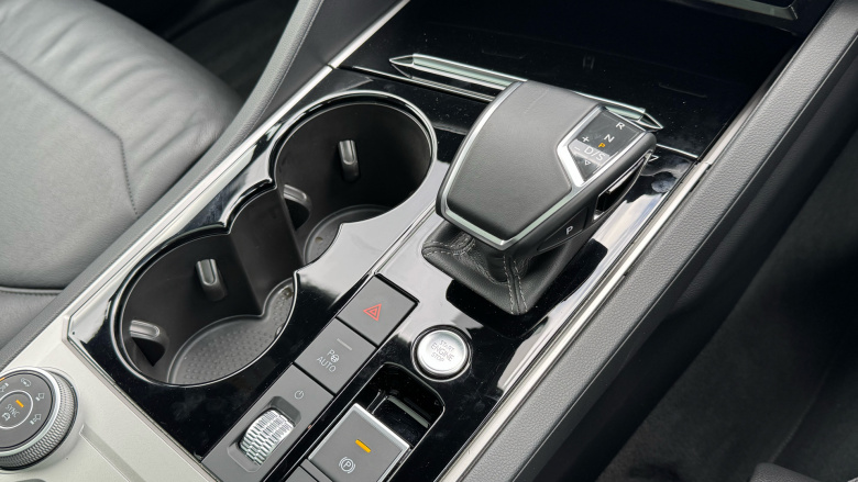 Volkswagen Touareg 3.0 V6 TDI 4Motion Black Edition 5dr Tip Auto Diesel Estate